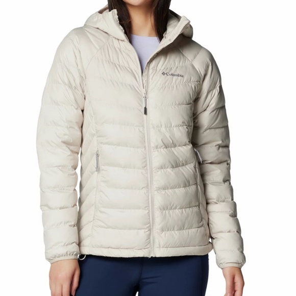 Ladies/Girls Columbia Fleece Lined Puffer Coat, Cream Color, Size Medium - Picture 1 of 7